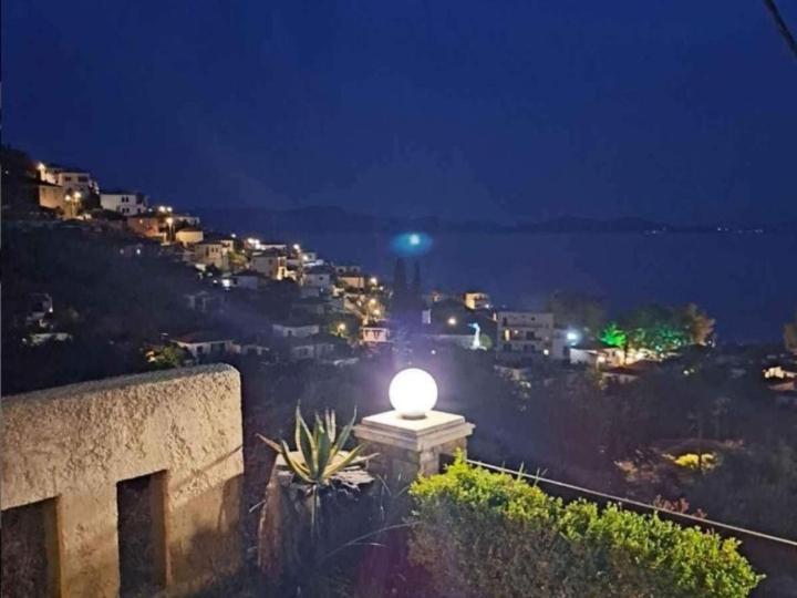 Faihs Afissos